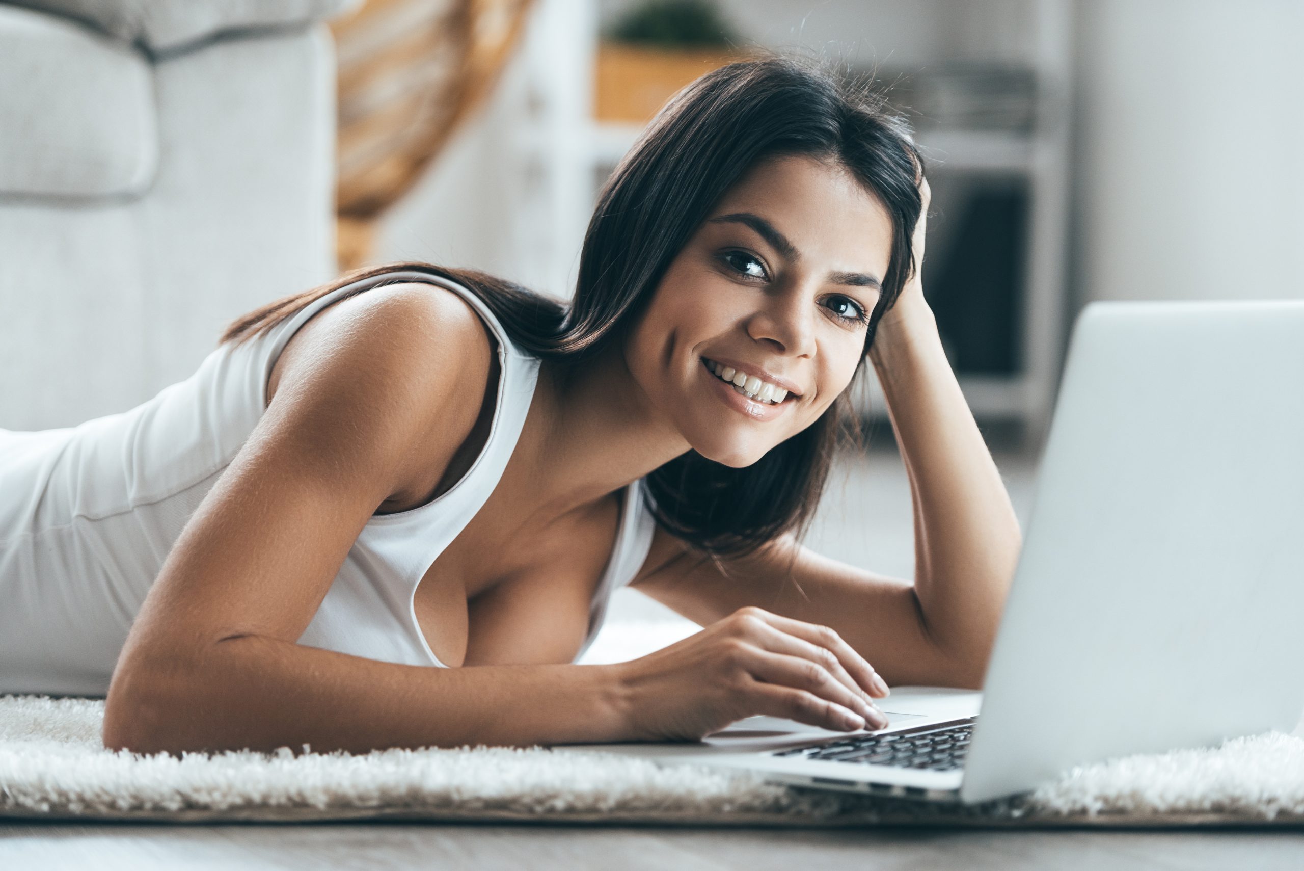 pricing and plans for adult website builders.